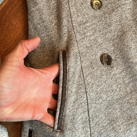 EUC Lole organic cotton gray blazer - Picture 7 of 16